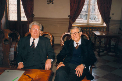 Die beiden ersten Präsidenten des Südtiroler Burgeninstituts: Bernhard Baron Hohenbühel (rechts) und Robert von Fioreschy (links)